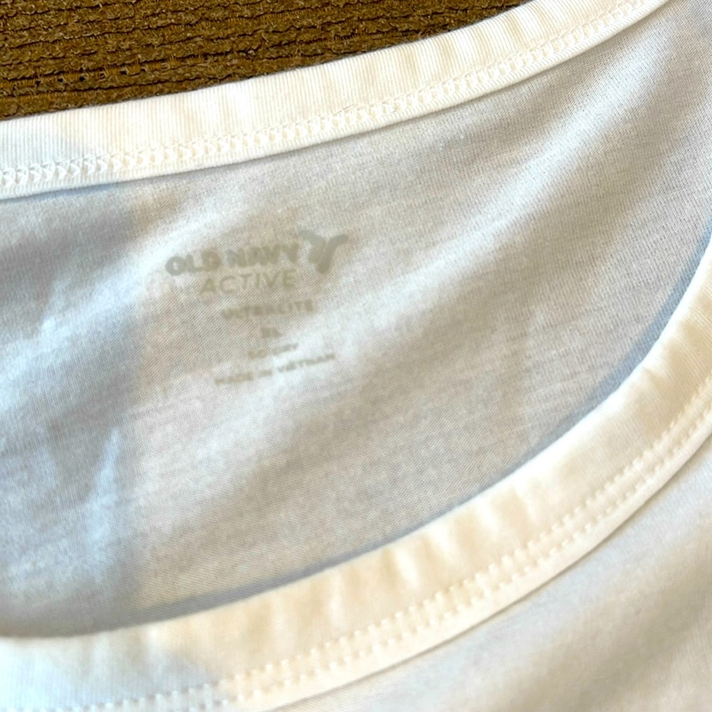 Old navy active women’s top XL